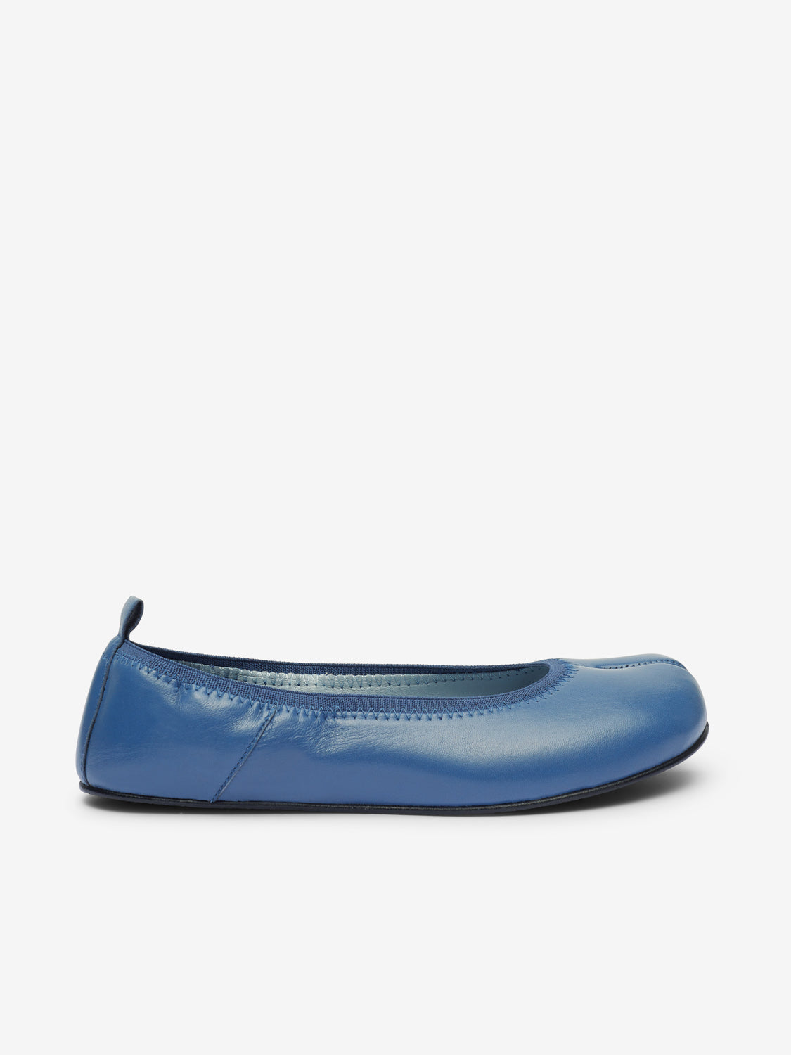 Barefoot blue ballerinas