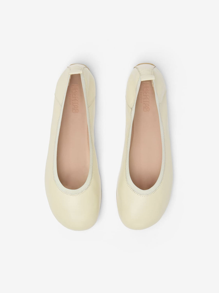 Bailarinas barefoot blancas