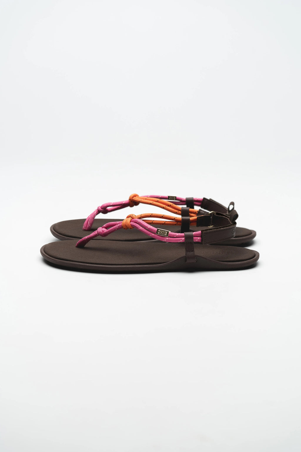 Sandalias Libertas Barefoot x Ohne Project