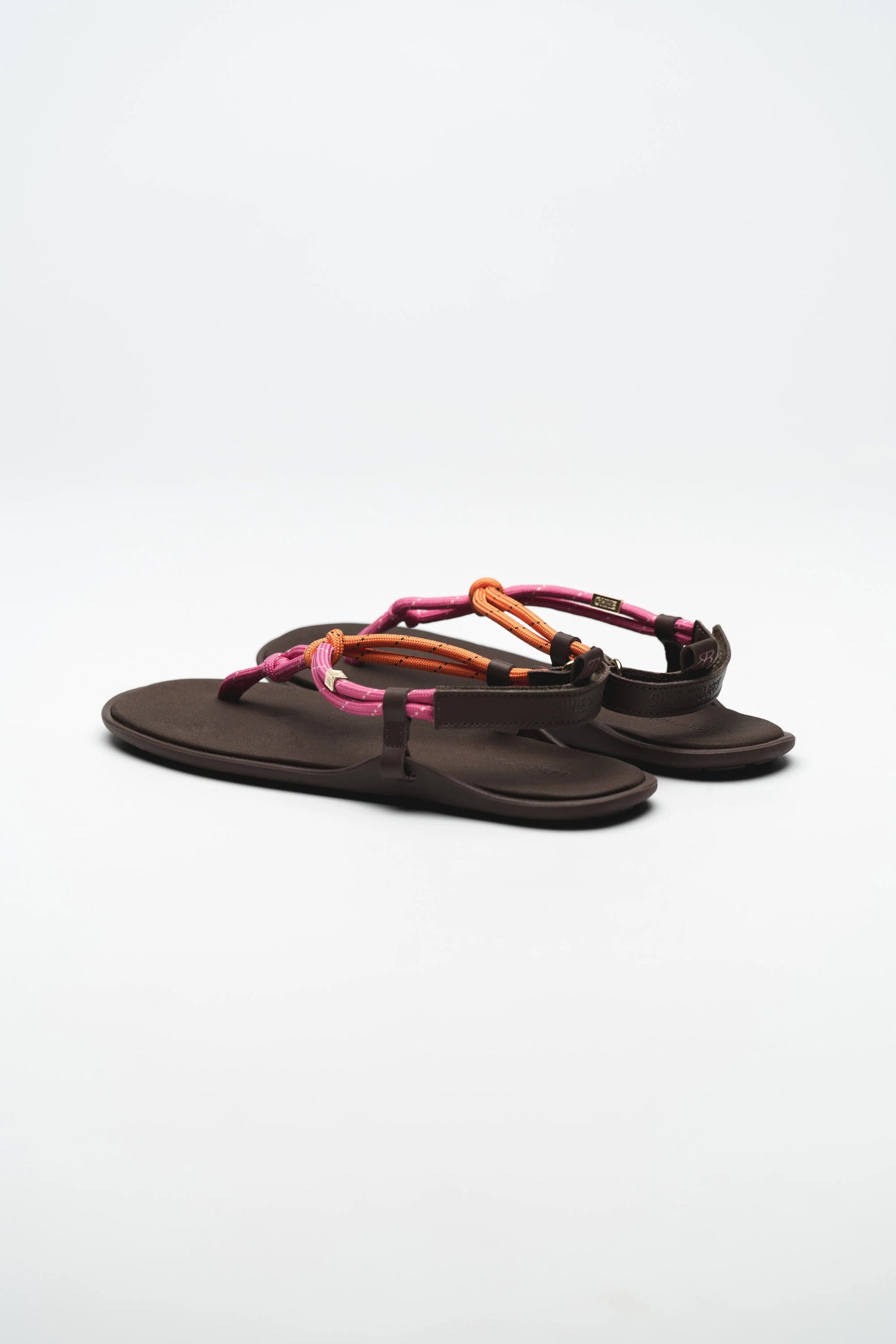 Sandalias Barefoot Libertas x Ohne Project