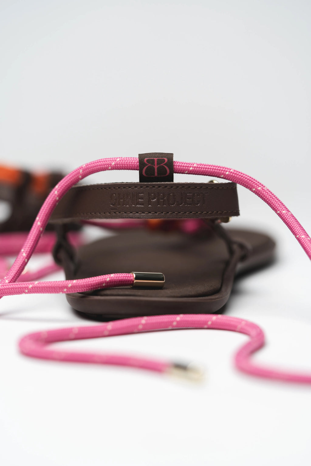 Sandalias Libertas Barefoot x Ohne Project