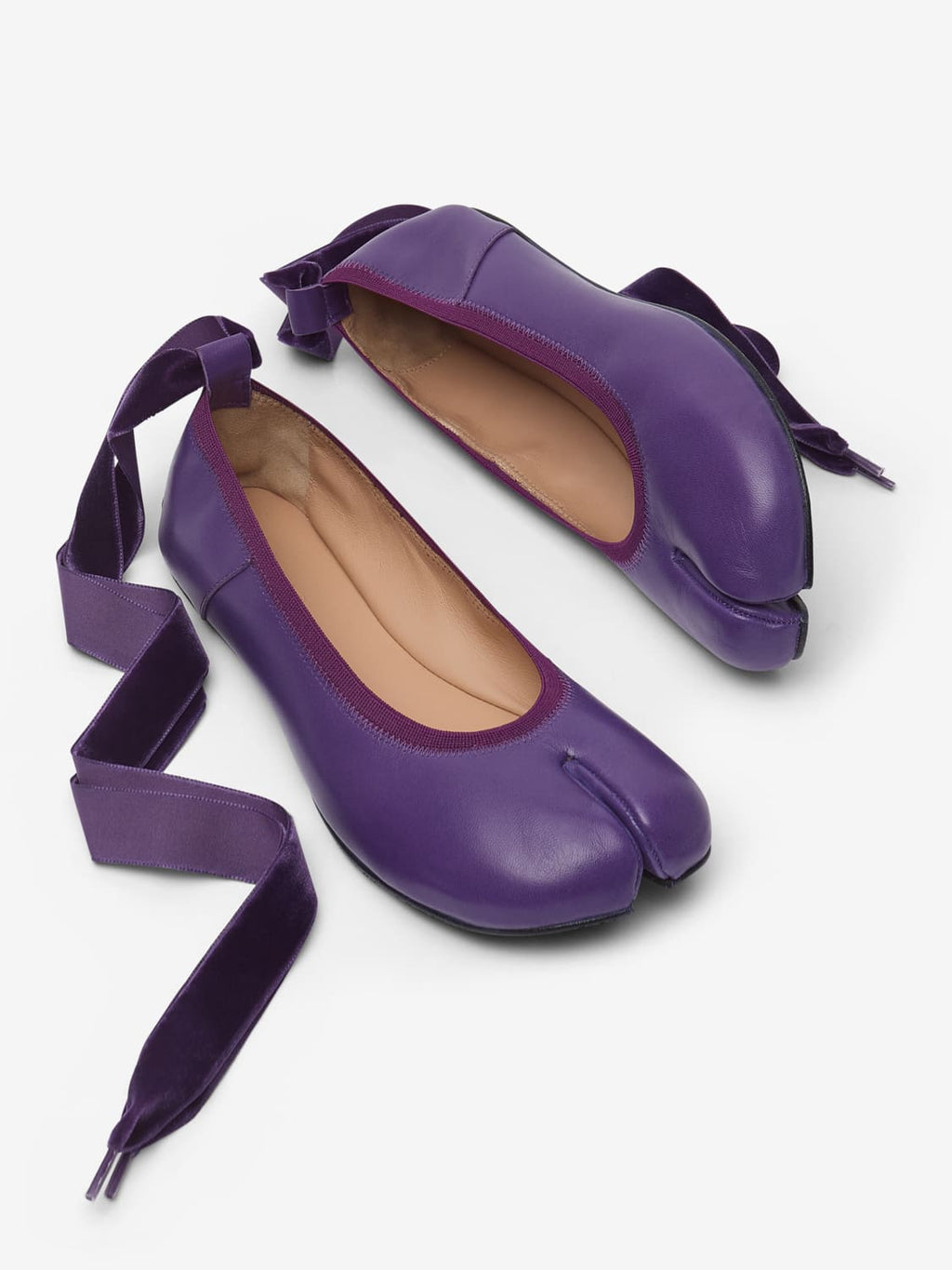 Purple barefoot ballerinas